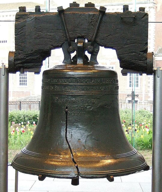 Small Group: DC to Philadelphia Family Friendly 1-Day Tour