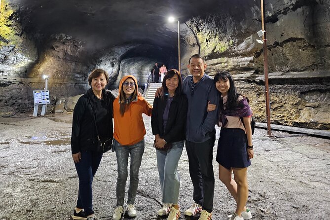 Small Group Tour FULL – PACKAGE Tour to All Areas in Jeju Island