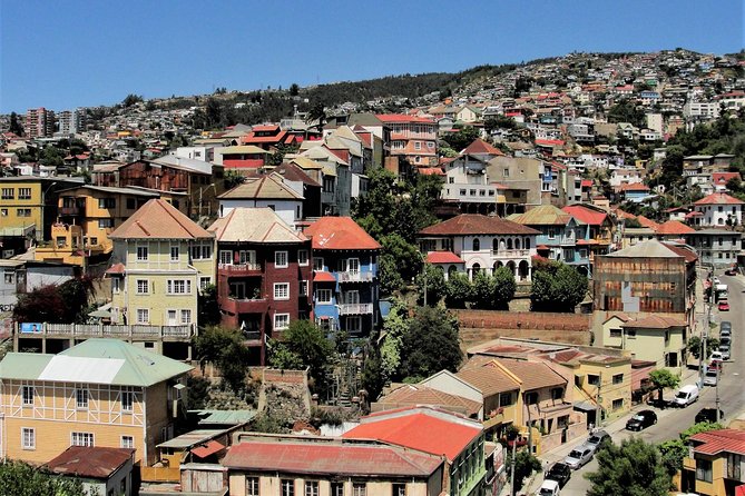 Small-Group Tour to Viña Del Mar and Valparaiso From Santiago