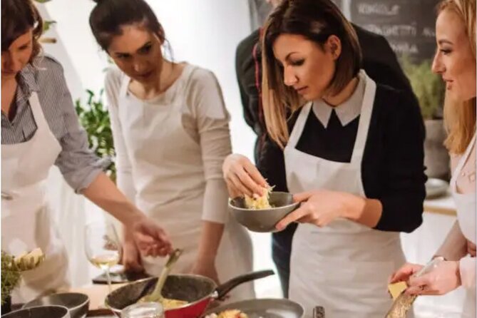 Spanish Cooking Class Palma Meals Drinks 7 Dishes Full Meals - Overview of Culinary Experiences