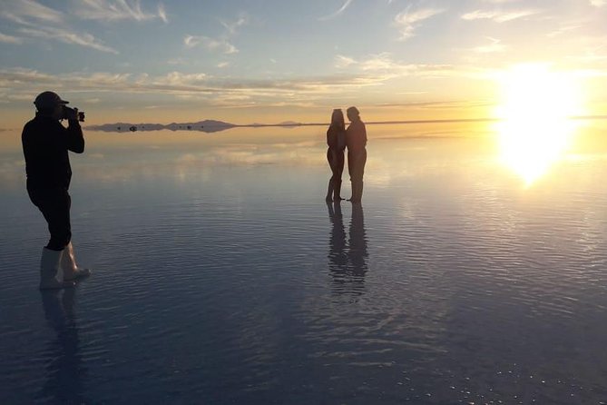 Spectacular Sunset in Uyuni Salt Flats From Uyuni