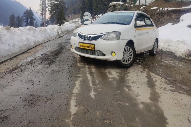 Srinagar to Pahalgam Taxi Return Journey