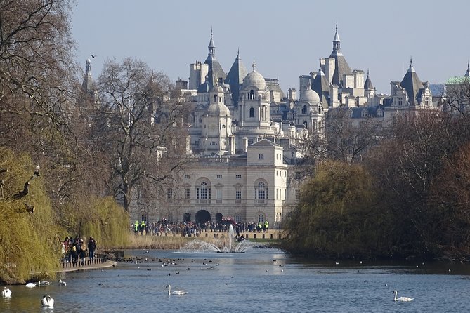 St James & Mayfair – Private Tour of Londons Royal & Aristocratic Villages
