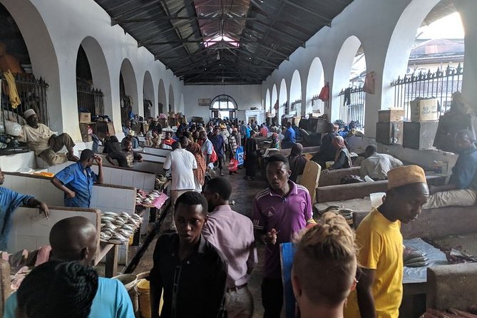 Stone Town Walking Tour, Shopping, History and Culture