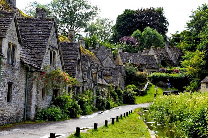Stratford-Upon-Avon and the Cotswolds – Day Tour From Brighton