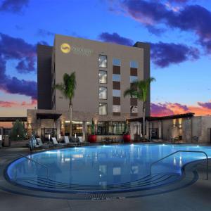 SunCoast Hotel Anaheim, Tapestry Collection by Hilton - Hotel Overview and Location