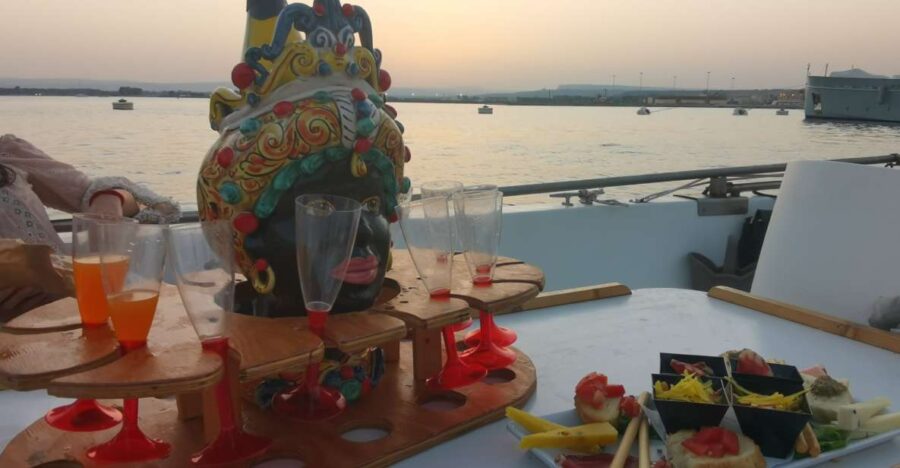 Syracuse: Ortigia Sunset Cruise With Aperitif