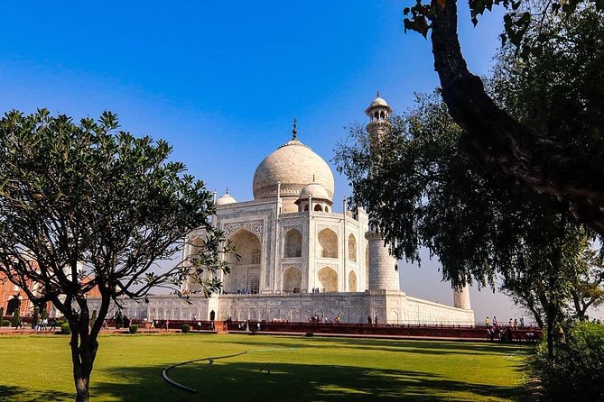 Taj Mahal Day Trip From Jaipur Ending in Delhi