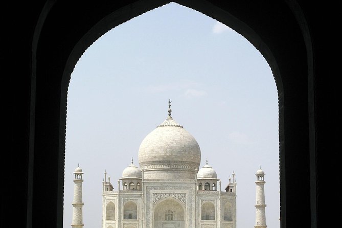 Taj Mahal Private Day Trip Including Same Day Flights From Mumbai - Inclusions and Logistics