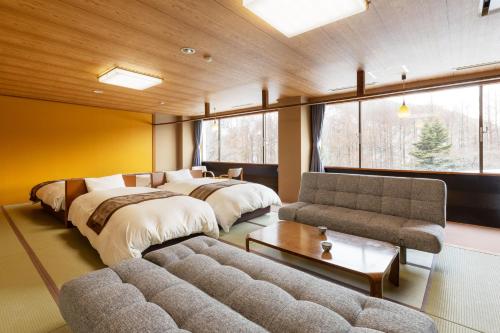 Takamiya Hotel Bonari No Mori - Inawashiros Ryokan Retreat