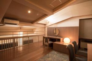 Takamiya Hotel Lucent - Hotel Location and Accessibility