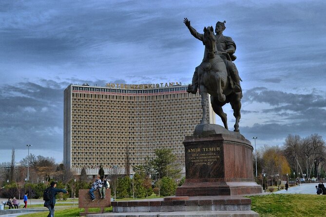 Tashkent Walking Tour