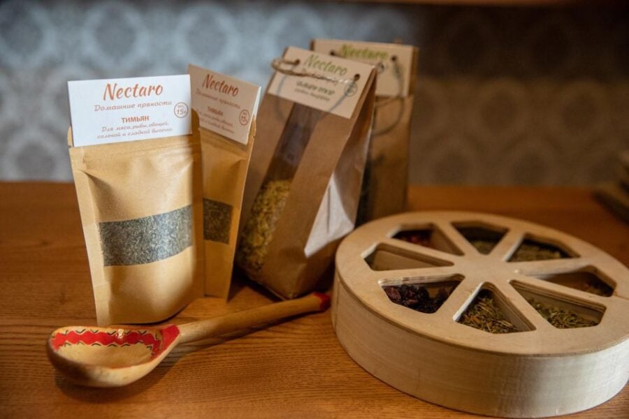 Taste Local Teas & Make Your Own Tea Mix