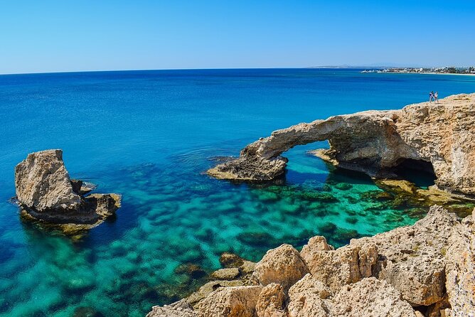Taxi Transfer Larnaca Airport to Any Hotel in Ayia Napa up to 6 Passengers