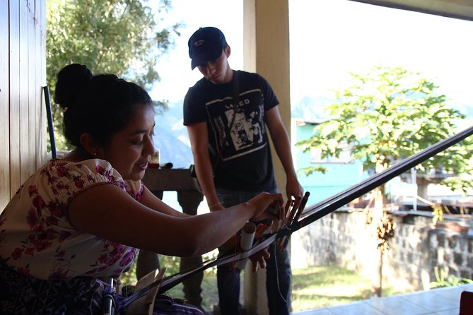 Teixchel Weaving Workshop - Inclusion in the Experience