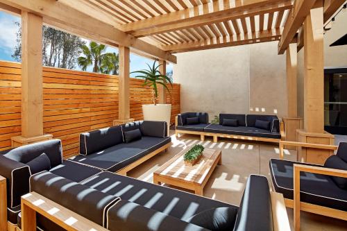 The Anza-a Calabasas Hotel - Hotel Overview and Location