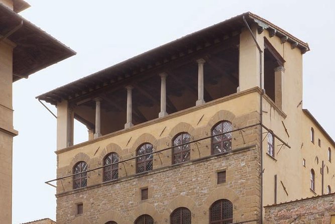 The Florentine House of the 14TH Century: 1 Hour Tour in the Renaissance Life - Exploring Palazzo Davanzati