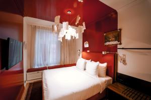 The Highlander - Hotel Location and Accessibility