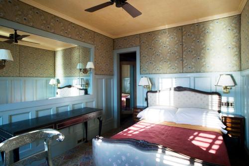 The Jane Hotel - Hotel Location and Accessibility