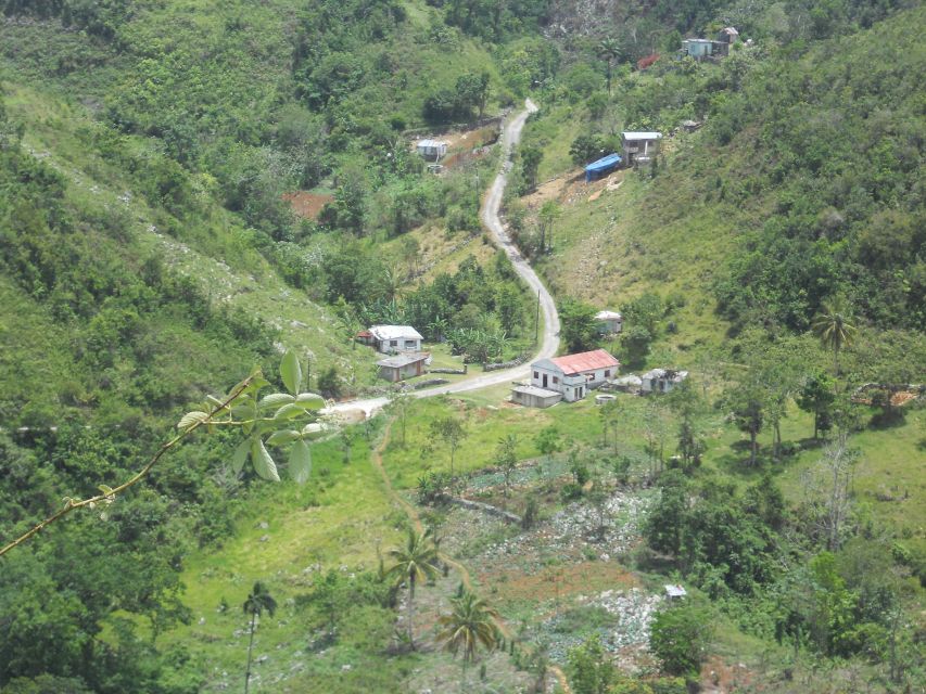 The Life of Bob Marley, Nine Mile Tour From Ocho Rios