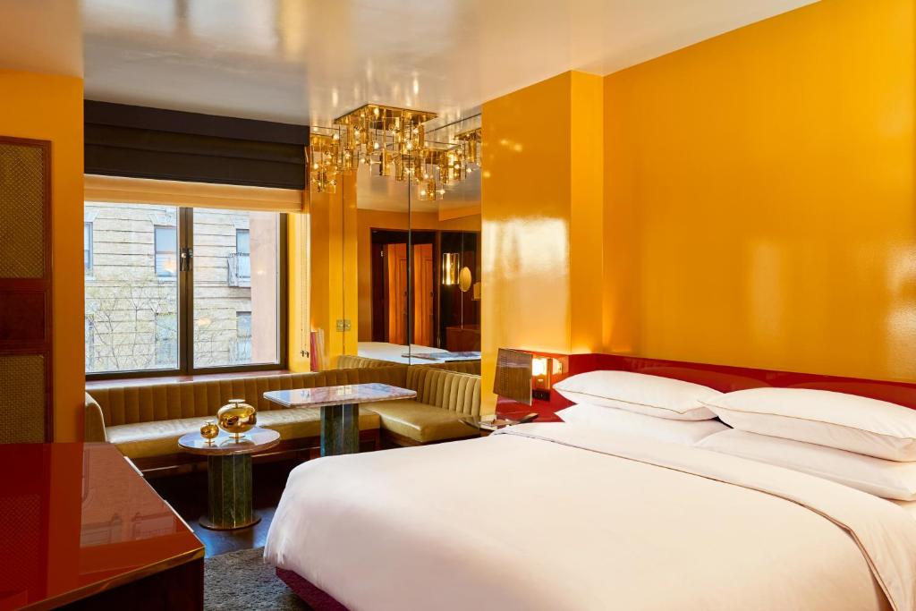 The Manner - Hotel Location and Accessibility