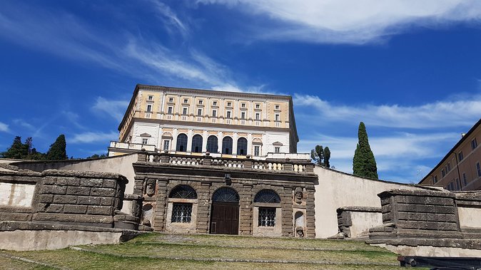 The Renaissance Gardens Tour: Palazzo Farnese and More