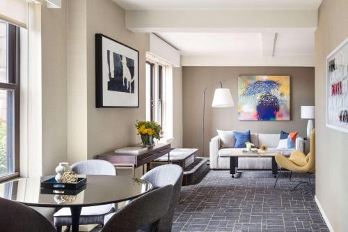 The Shelburne Sonesta New York - Excellent Location and Proximity