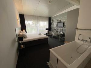 The Sleep Factory Holiday Home and Training Location - Location and Overview