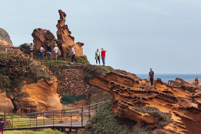 The Ultimate Yehliu Geopark Private Day Trip - Tour Overview