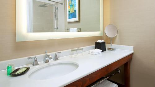 The Westin San Francisco Airport - Hotel Overview