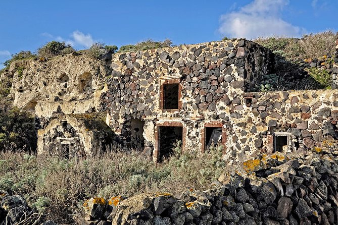 Thirassia Island Private Tour With Lunch From Santorini - Itinerary and Activities