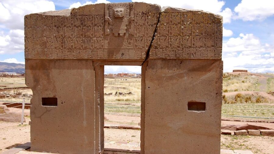 Tiwanaku: Half-Day Tour, the Enigmatic Empire