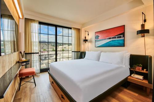 Tommie Hollywood, Part of Jdv by Hyatt Review