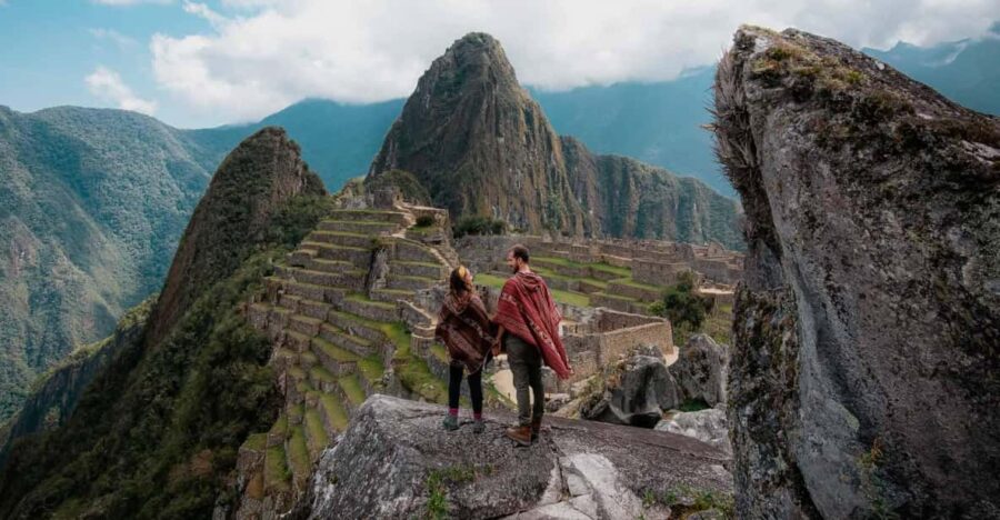 Tour 6 Days: Cusco City Tour and Inca Trail to Machu Picchu