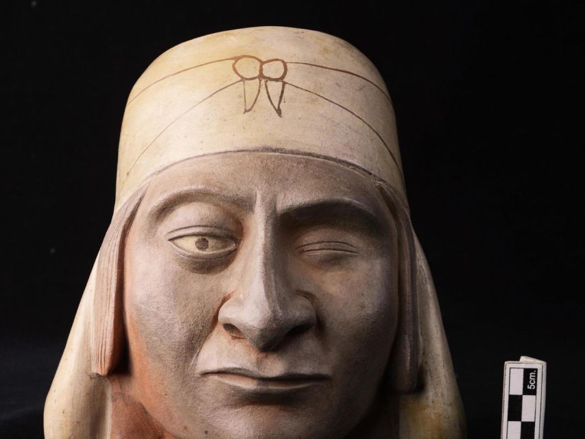 Tour of the Chimu and Moche Cultures + Marinera Show