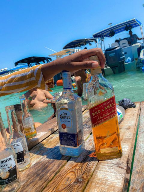 Tour to the Island of Parties Cholon - Tour Overview