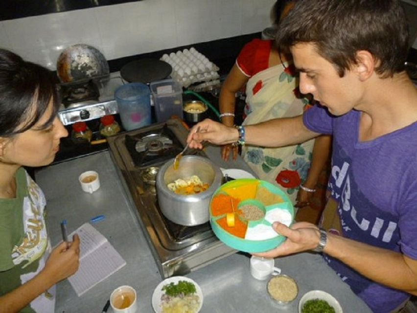 Traditional Food of Rajasthan Cooking Class Experience