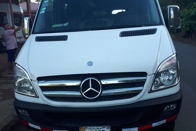 Transfer From Four Seasons Resort to Liberia Airport (Lir)