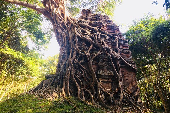 Transfer Stop Sightseeing Phnom Penh – Siem Reap, English Speaking Driver