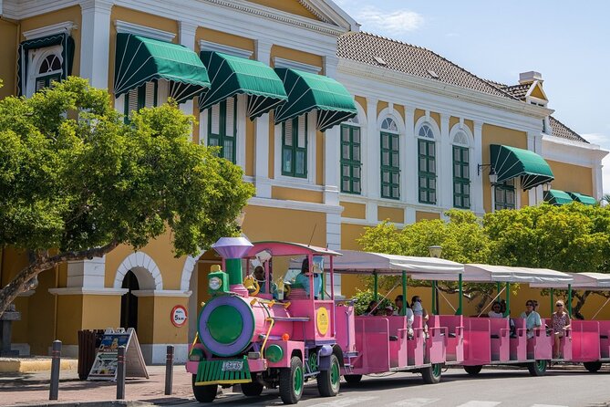 Trolley Train City Centre in Curacao - Exploring Historic Willemstad