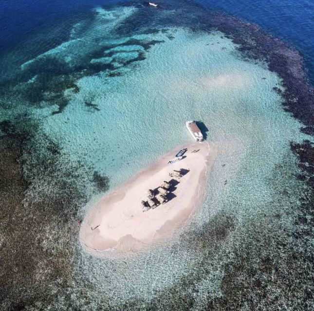 Tropical Hideaway: Catamaran Escape to Cayo Arenas