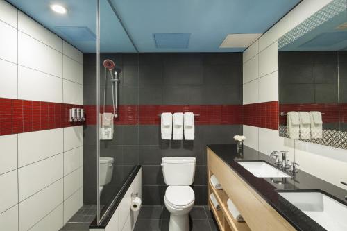 TRYP by Wyndham New York City Times Square - Midtown - Hotel Overview and Location