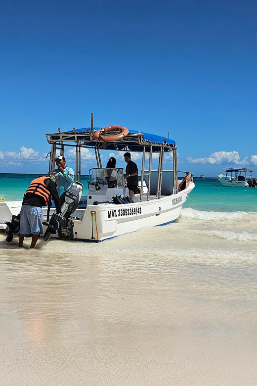 Tulum: 2-Hour Snorkeling in Two Spots of Tulums Reef