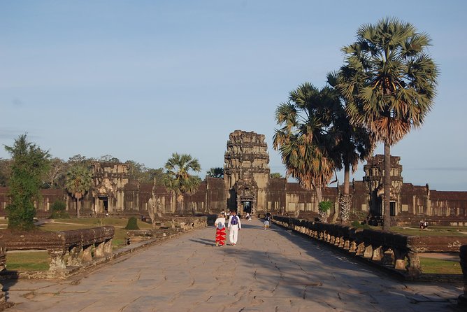 Two Days Angkor Historical and Kulen Mountain Waterfall