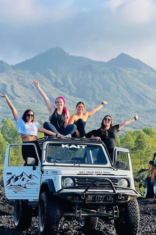 Ubud Sunrise: Jeep Ride & Hot Spring Tour | PT