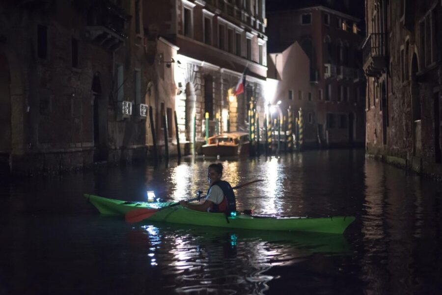 Unique Night Tour With Sunset: Kayak in Venice With a Guide - Key Points