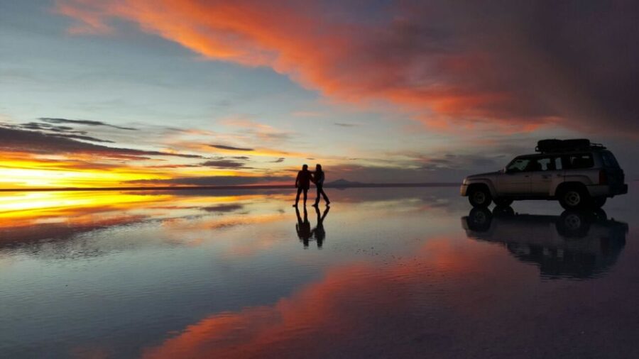Uyuni Salt Flat at Sunset and Starry Night | Private Tour |