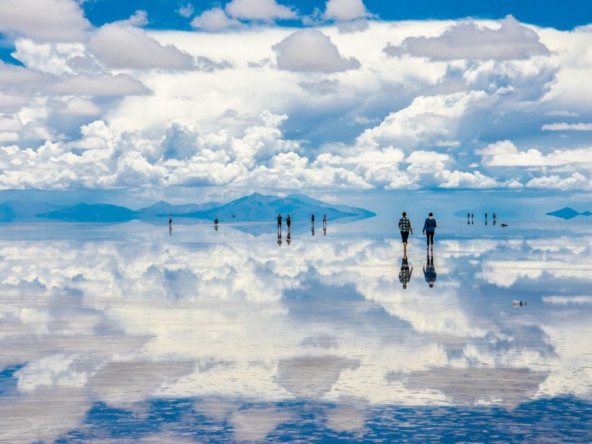 Uyuni: Uyuni Salt Flats 1-Day | Sunset and Lunch |