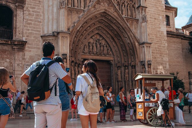 Valencia in Full by Bicycle