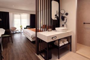 Van Der Valk Hotel Breukelen - Hotel Overview